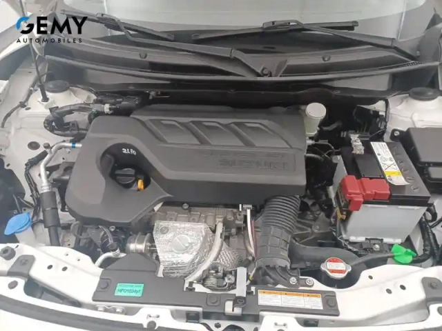 Suzuki Swift 1.0 boosterjet — photo 15