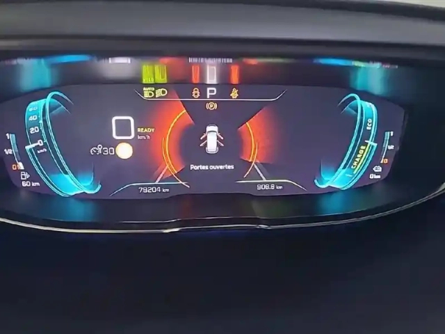 Peugeot 3008 hybrid 225 e-eat8 — photo 10