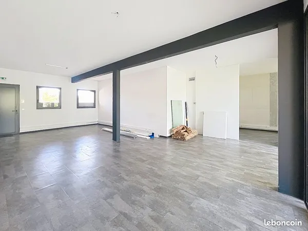 Local 50 m² AIX EN PROVENCE