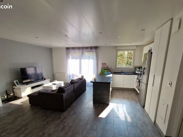 Location appartement T2 SAINTE GENEVIEVE DES BOIS