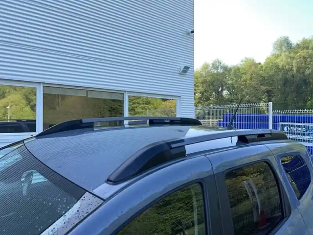 Dacia Duster eco-g 100 4x2 — photo 32