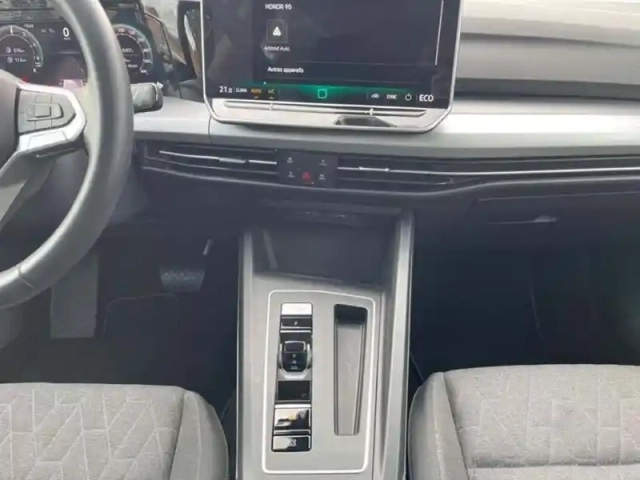 Volkswagen Golf 1.5 ehybrid 204 dsg6 life plus — photo 10
