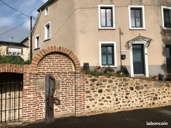 Loue chambre 25m² pour étudiant ou travailleur en déplacement professionnel