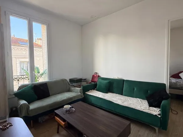 Appartement T2 - 25m² - étage 4/4