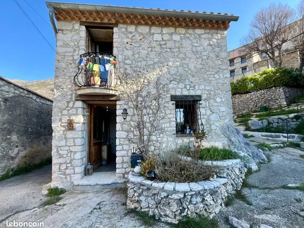 Location maison de village meublée 26m²