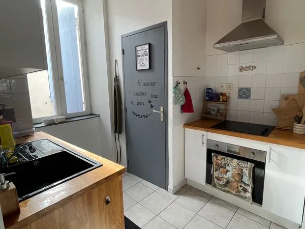 Grand T2 de 55m² centre village