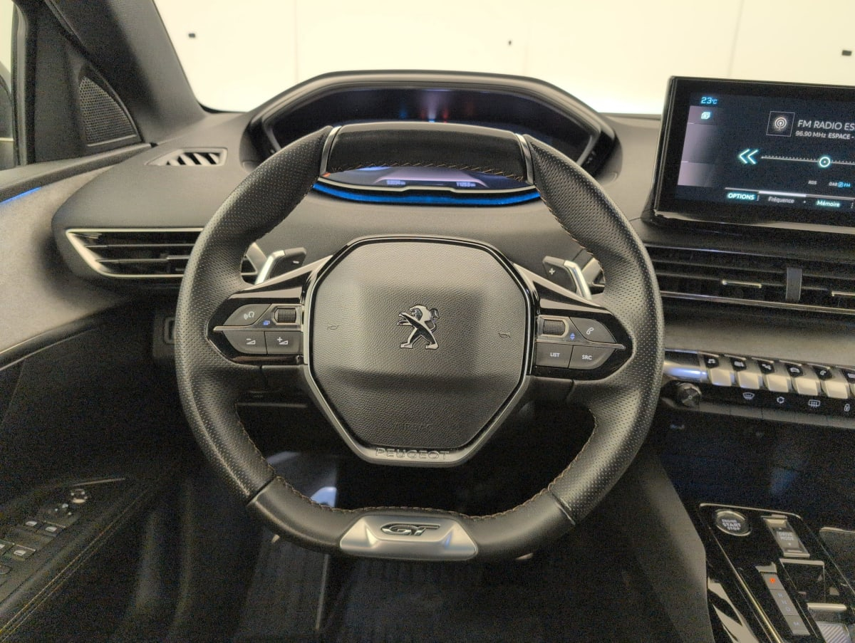 Peugeot 5008 — photo 23