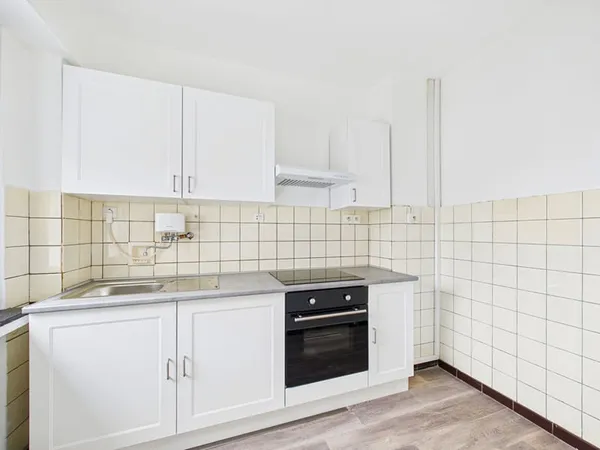 Forbach Avenue St Remy : A louer F3 avec parking, chauffage inclus