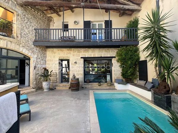 Maison 5 pièces 165 m²