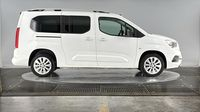 Opel Combo Life L1H1 1.2 130ch Elegance BVA8 — photo 4