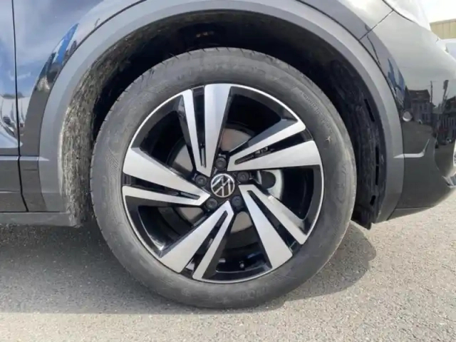 Volkswagen T-Roc 1.5 tsi evo2 150ch r-line dsg7 — photo 18