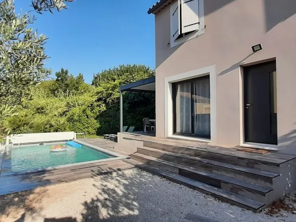 Villa moderne au calme 3 chambres avec piscine