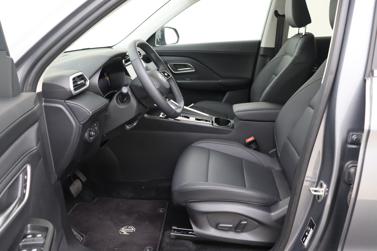 MG ZS — photo 14