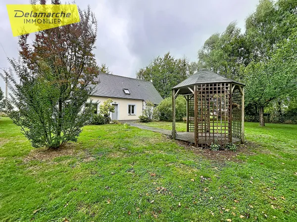 Maison 5 pièces A 2 km de Saint Hilaire du Harcouet