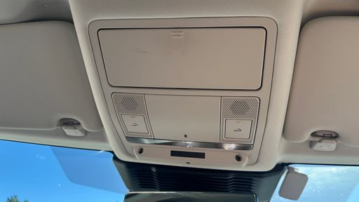 Land Rover Discovery Sport P300e 309 PHEV 4x4 BVA8 - Sport Mark Vi – 2021 – 120194 km – Hybride rechargeable – Boîte Automatique — photo 8