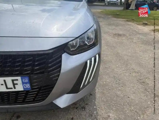 Peugeot 208 e- 156ch 54 kwh style — photo 13