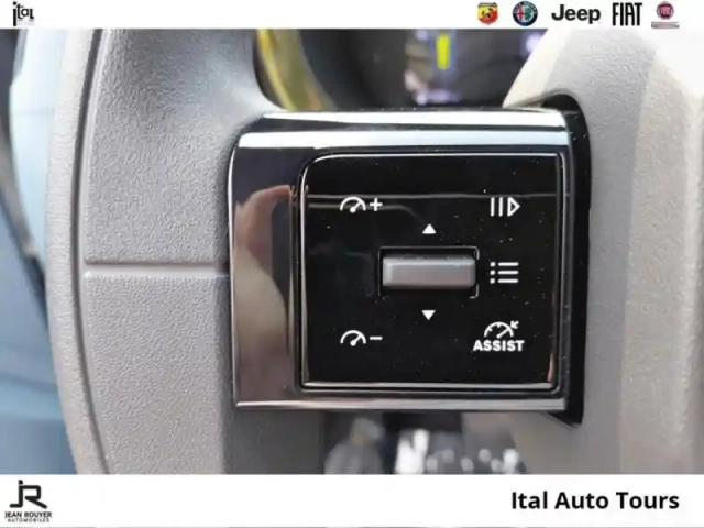 Fiat Panda grande  electrique 113ch  icône prime cee de 3600? déduite — photo 15