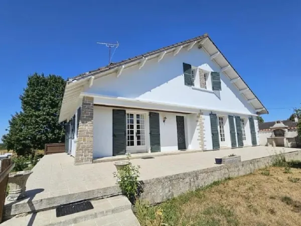 Maison 7 pièces 181 m²