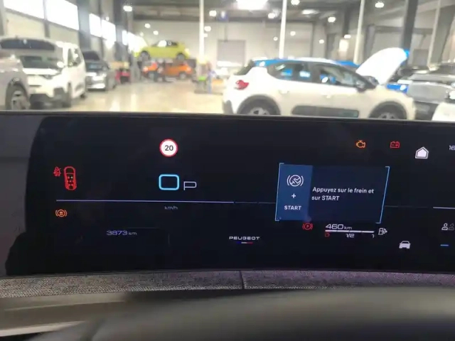 Peugeot 5008 hybrid 145 ch e-dcs6 — photo 11