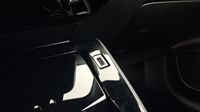 Peugeot 208 e-208 136ch GT — photo 16