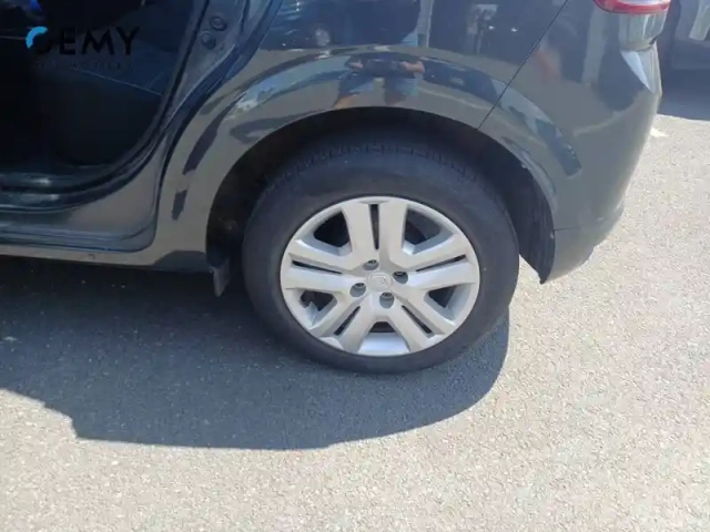 Dacia Sandero tce 90 — photo 11