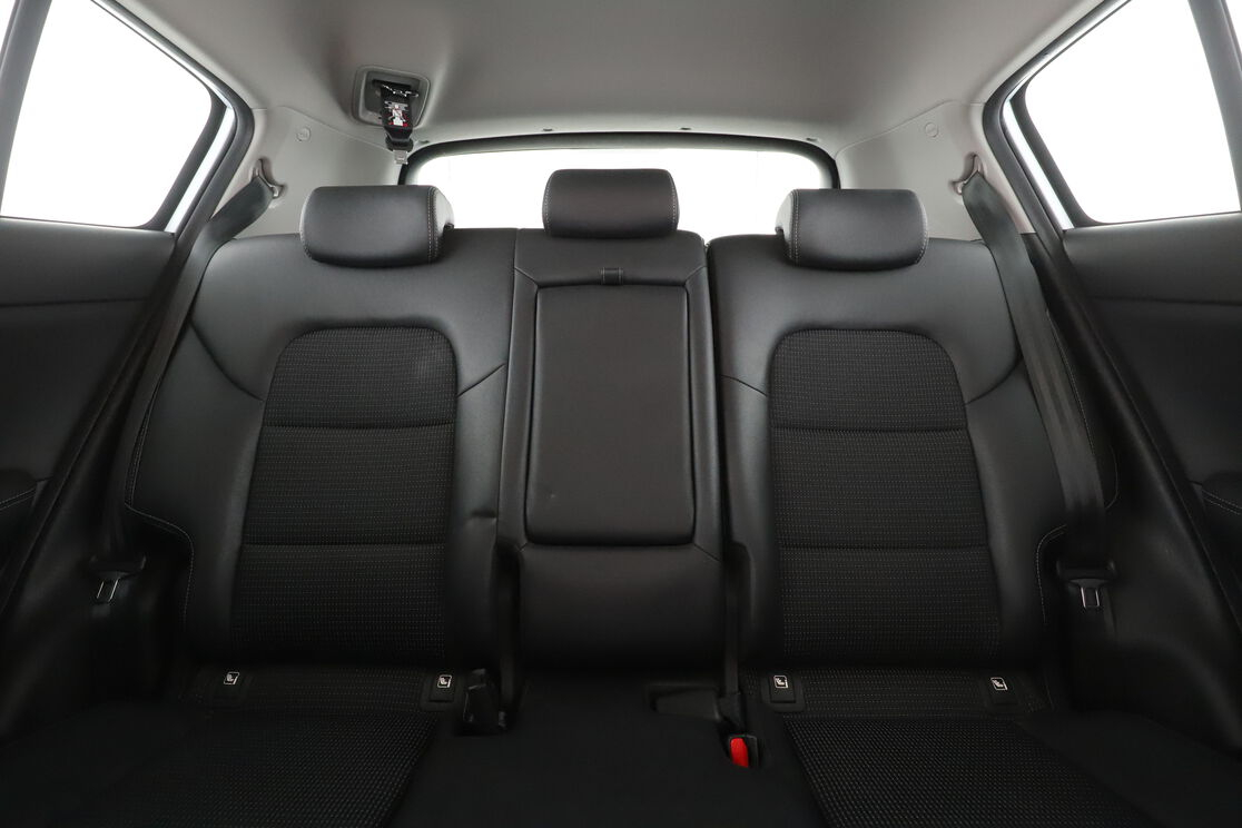 Kia Sportage 1.6 CRDi MHEV Black Edition 2WD DCT7 — photo 14
