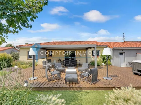 Maison de plain-pied 4 pièces 100 m²