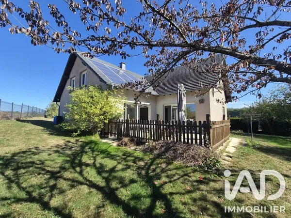 Maison 7 pièces 198 m²