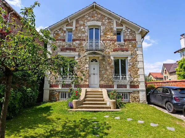 Maison 5 pièces 135 m²
