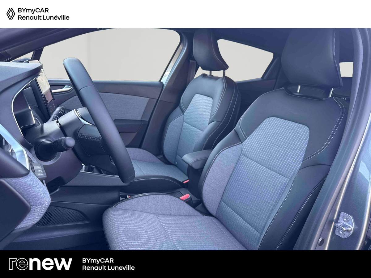 Renault Clio TCe 90 ch GSR2 — photo 11