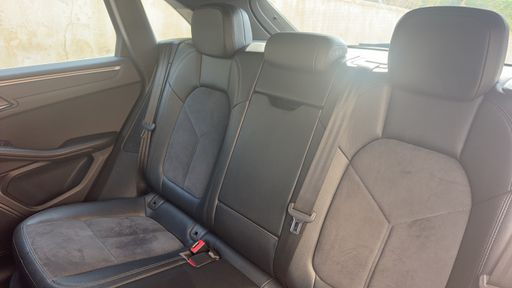 Porsche Macan 2.0 252 PDK - . – 2017 – 88954 km – Essence – Boîte Automatique — photo 20