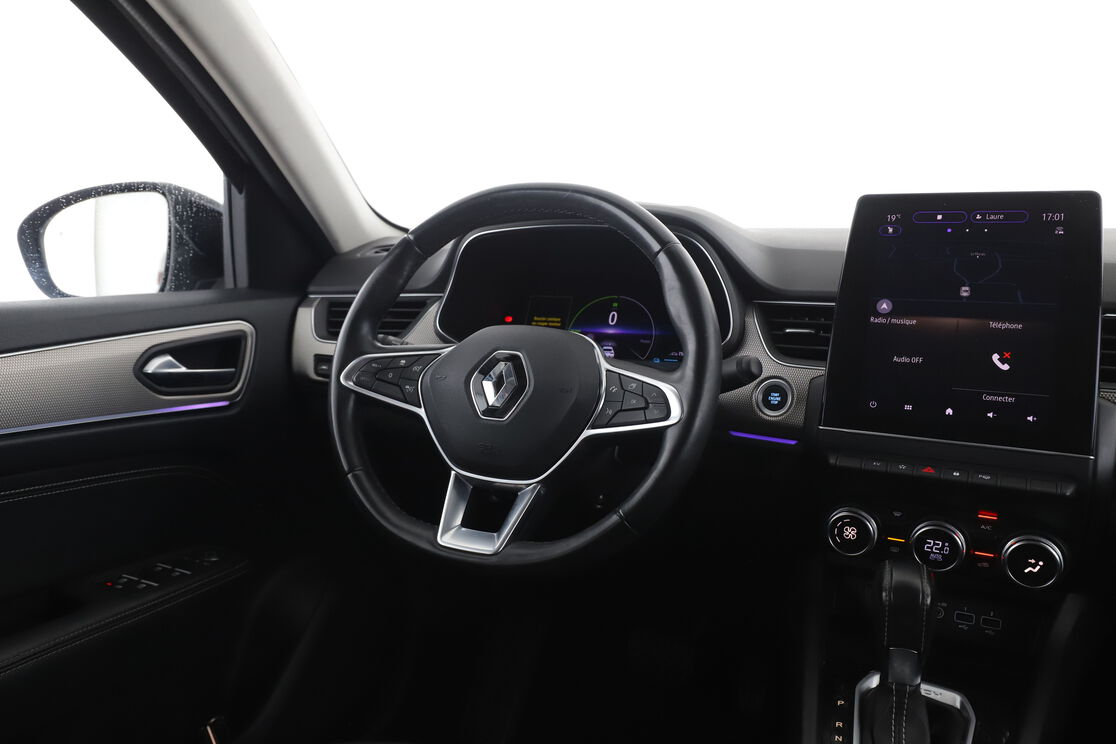 Renault Arkana 1.6 E-Tech Intens — photo 12