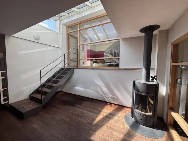 Maison 9 pièces 210 m²