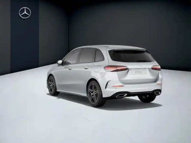 Mercedes Classe B 200 d amg line — photo 26