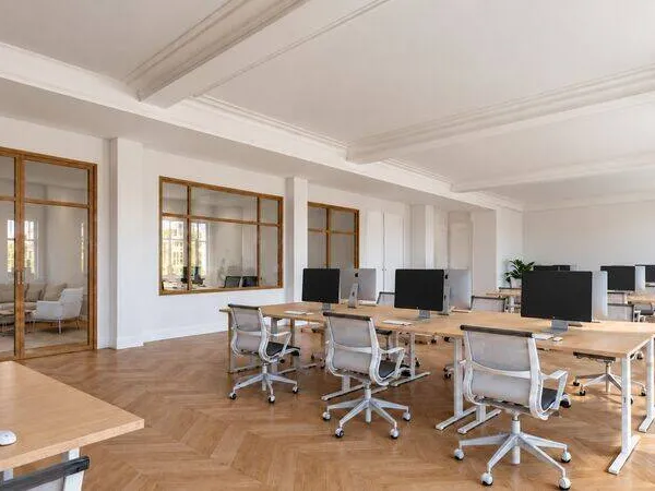 Bureaux 172 m²
