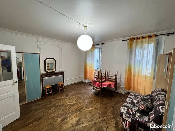 Studio meublé en centre-ville 38m2