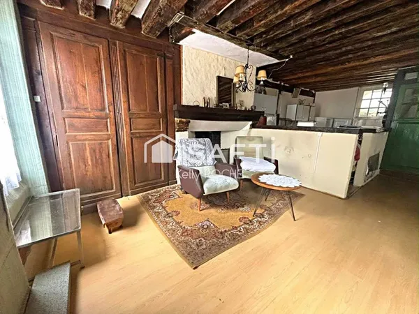 Maison de ville à rénover entièrement  Idéal investisseur