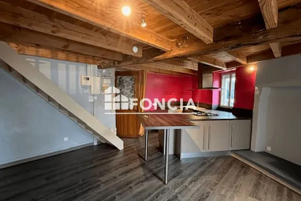 Maison 2 pièces 52 m²