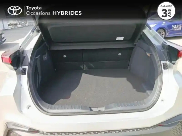 Toyota C-Hr 2.0 hybride rechargeable 225ch collection my26 — photo 10