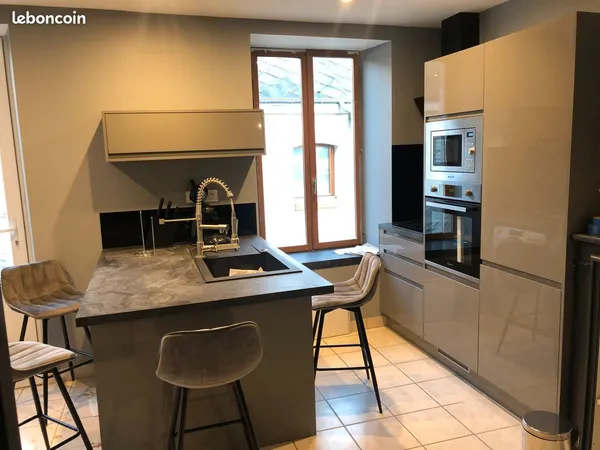 BEAUGENCY studio meublé
