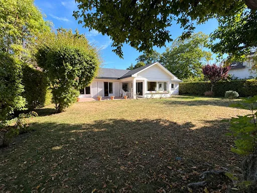 Maison 9 pièces 200 m²