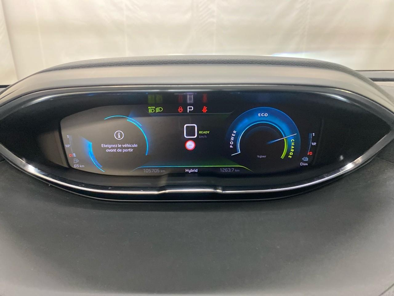 Peugeot 3008 hybrid4 300 e-eat8 gt pack — photo 22