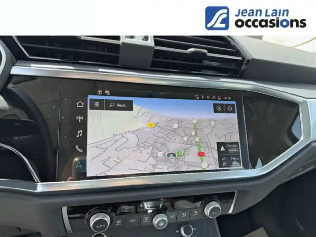 Audi Q3 35 tfsi 150 ch s tronic 7 — photo 15