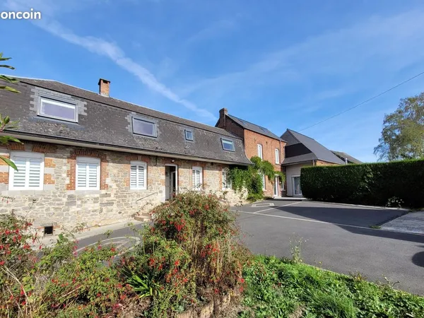 Maison 13 pièces 223 m²