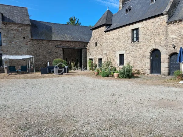 Maison 7 pièces 292 m²