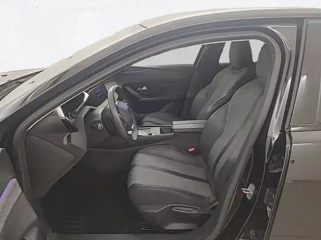 Peugeot 408 puretech 130 ch s&amp;s eat8 — photo 11