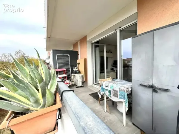 ROQUES / T3 avec Terrasse et 3 parkings