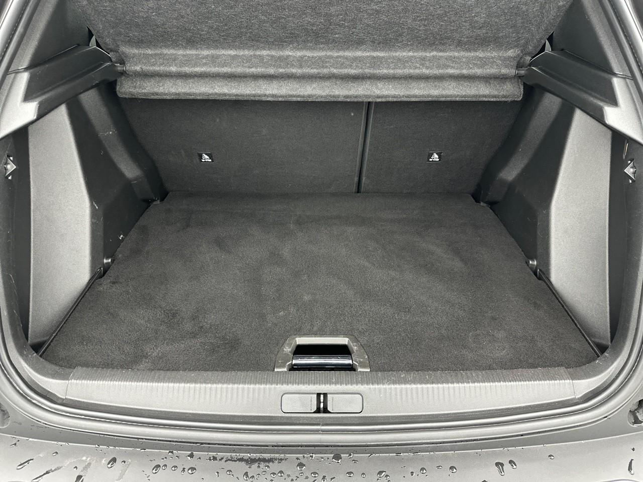Peugeot 2008 puretech 130 s&s eat8 style — photo 6