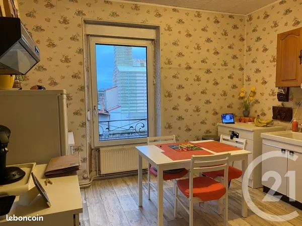 Appartement 4 pièces 85 m²