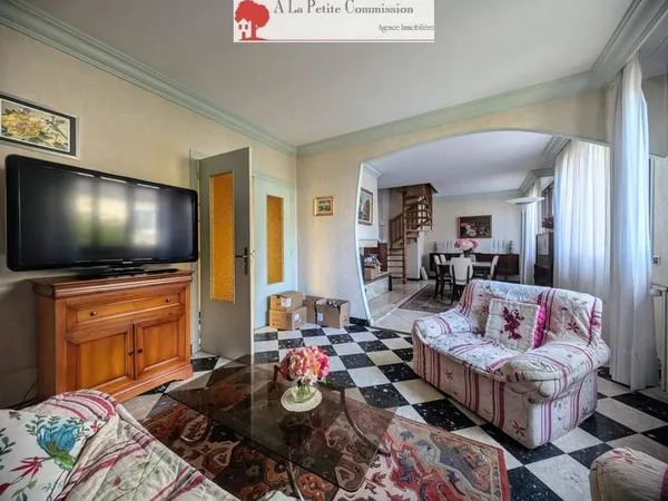 Maison 6 pièces 120 m²